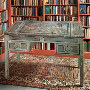 Virginia Woolf's Writing Desk